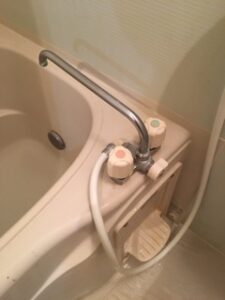浴室　蛇口　水漏れ